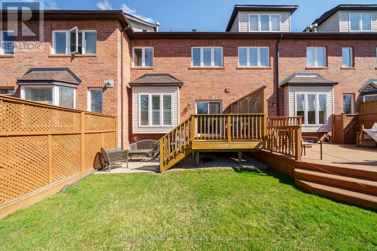 41 - 300 Ravineview Way, Oakville, Ontario  L6H 7J2 - Photo 42 - W13006362