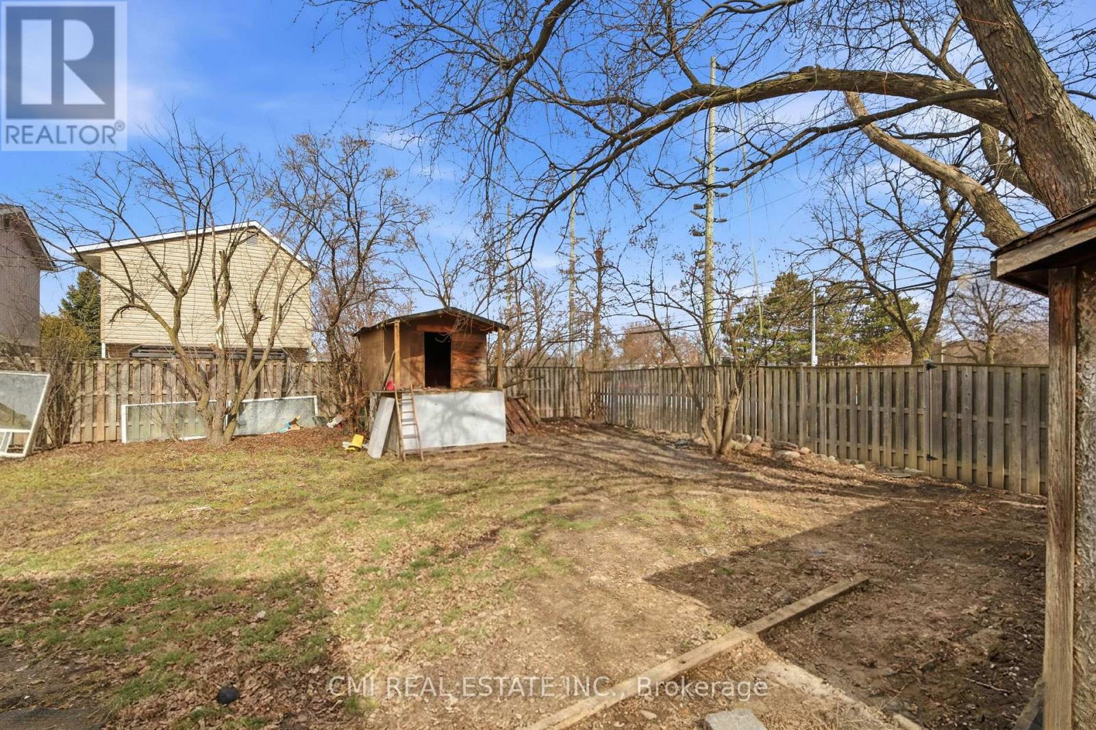 8 Huronia Court, Brampton, Ontario  L6S 2C7 - Photo 35 - W13006368