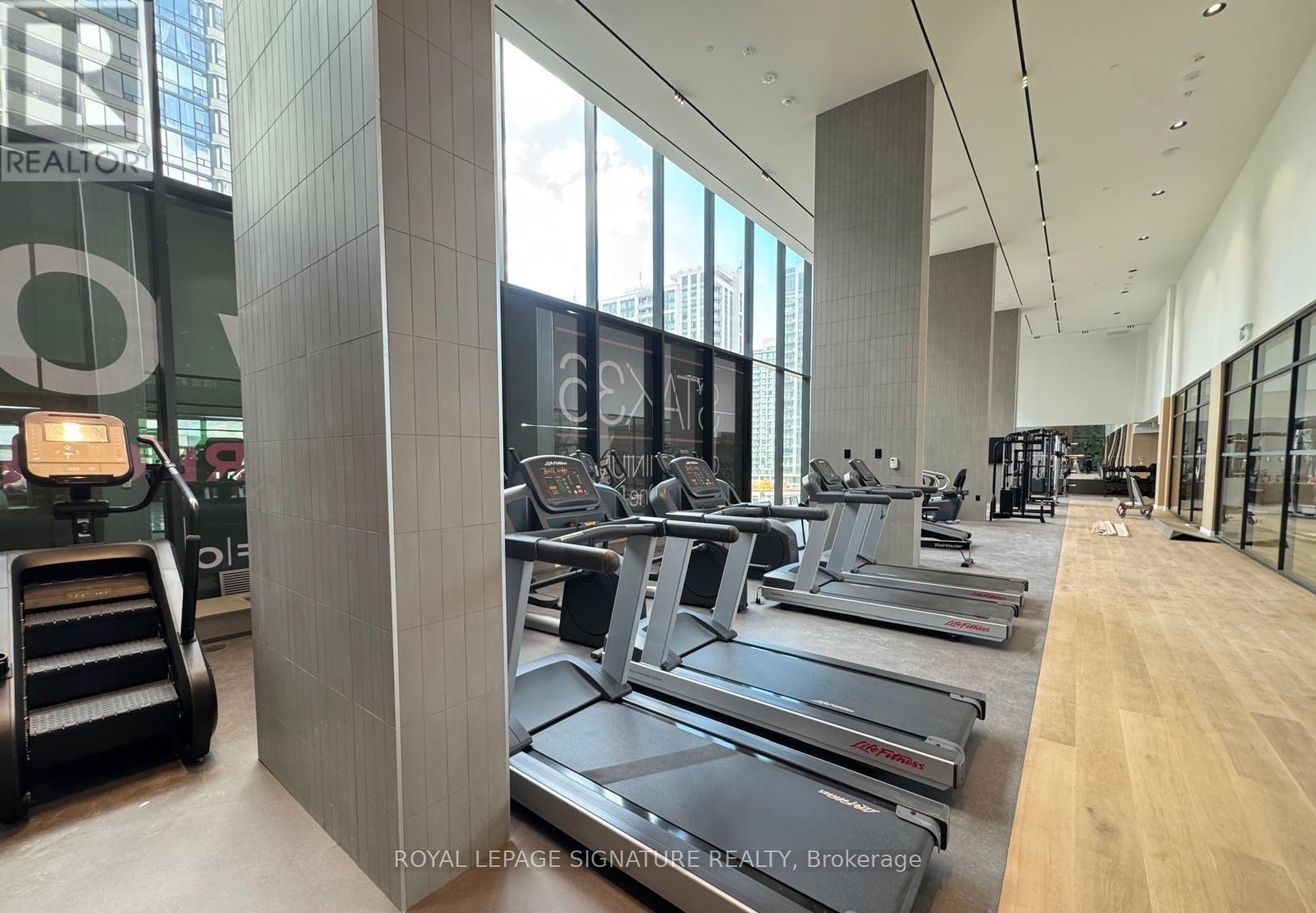 213 - 395 Square One Drive, Mississauga, Ontario  L5B 0P6 - Photo 29 - W13006412