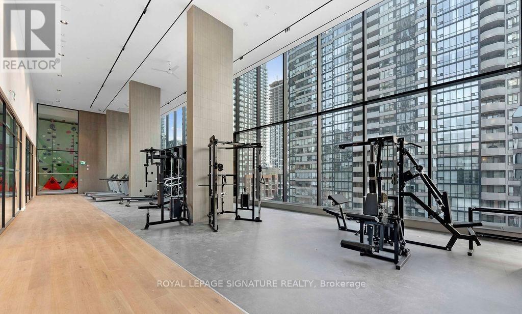 213 - 395 Square One Drive, Mississauga, Ontario  L5B 0P6 - Photo 30 - W13006412