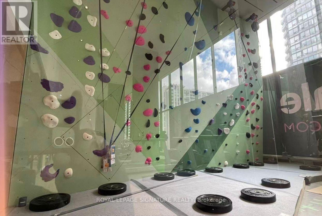 213 - 395 Square One Drive, Mississauga, Ontario  L5B 0P6 - Photo 33 - W13006412