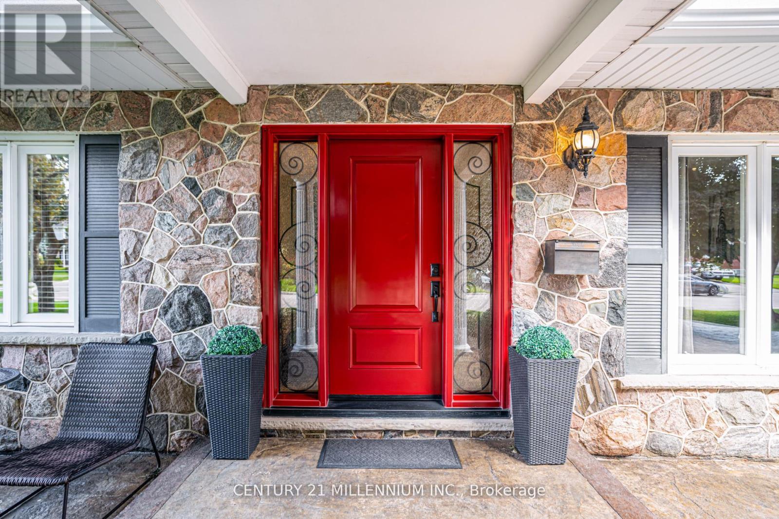 14 Greystone Crescent, Brampton, Ontario  L6Y 2B3 - Photo 10 - W13006462