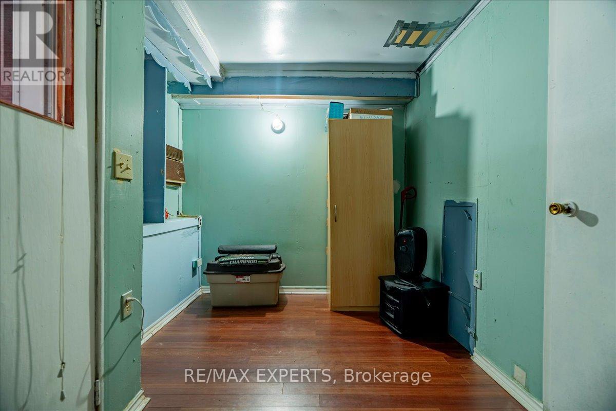 140 Northland Avenue, Toronto, Ontario  M6N 2E2 - Photo 21 - W13006464