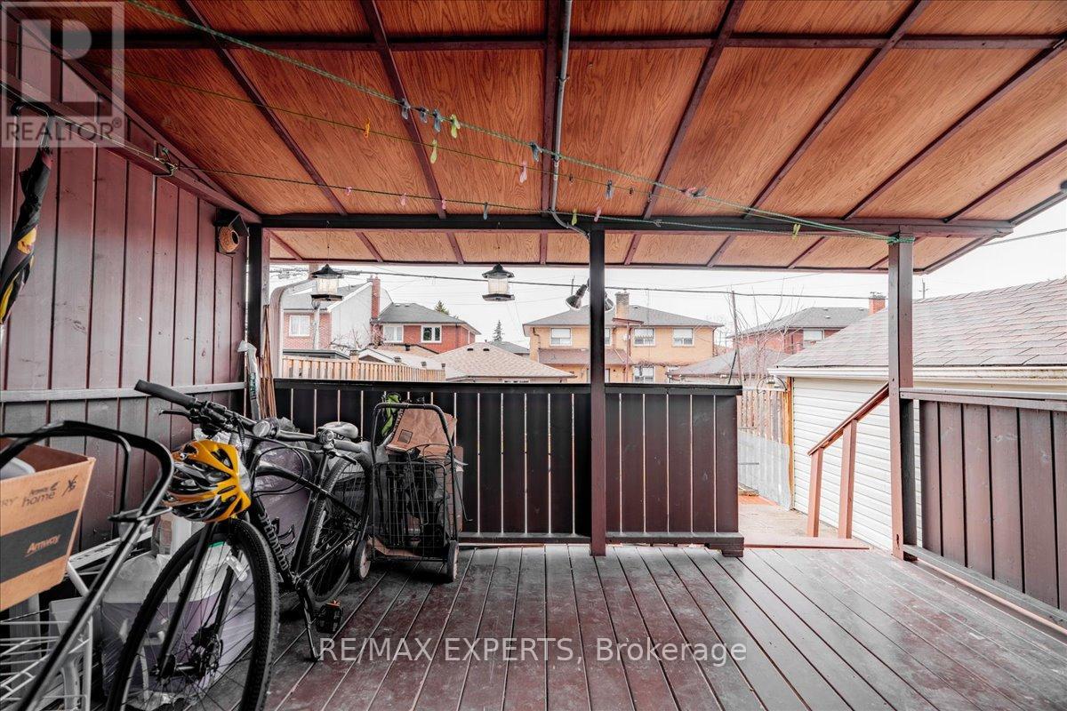 140 Northland Avenue, Toronto, Ontario  M6N 2E2 - Photo 35 - W13006464