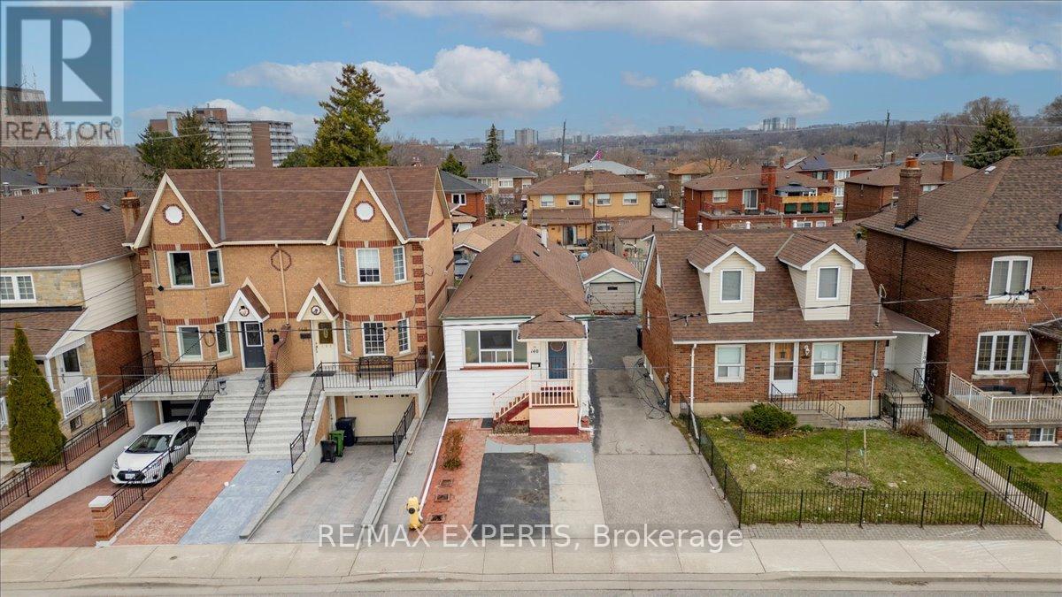 140 Northland Avenue, Toronto, Ontario  M6N 2E2 - Photo 42 - W13006464