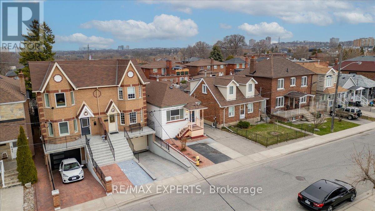 140 Northland Avenue, Toronto, Ontario  M6N 2E2 - Photo 43 - W13006464