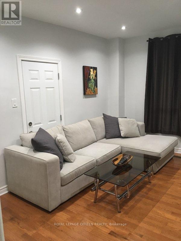 796 Ossington Avenue, Toronto, Ontario  M6G 3V1 - Photo 7 - W13006470