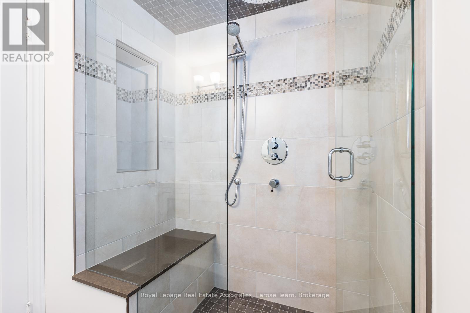 1166 Mineola Gardens, Mississauga, Ontario  L5G 3X9 - Photo 16 - W13006474