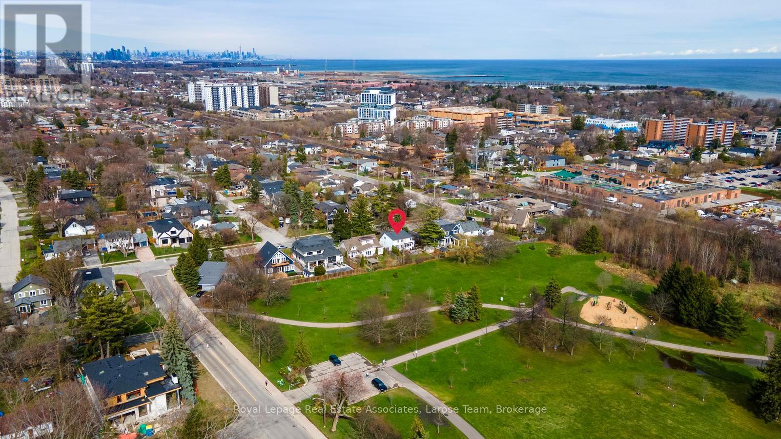 1166 Mineola Gardens, Mississauga, Ontario  L5G 3X9 - Photo 37 - W13006474