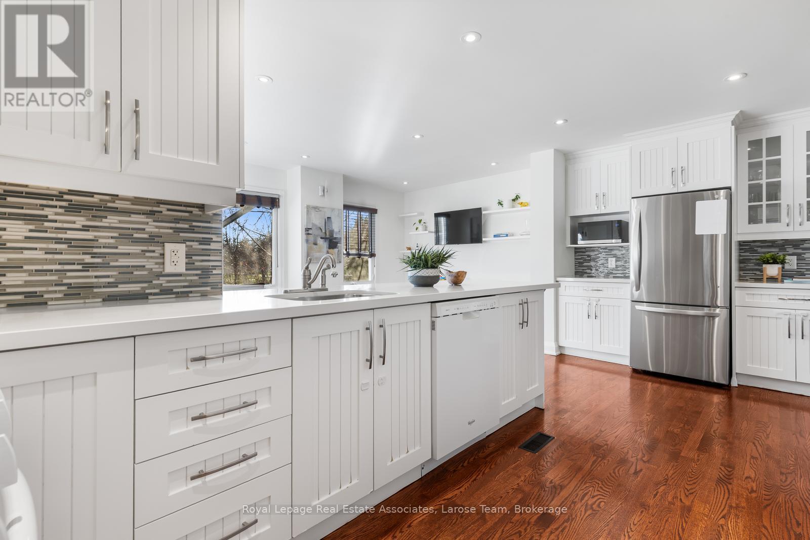 1166 Mineola Gardens, Mississauga, Ontario  L5G 3X9 - Photo 8 - W13006474