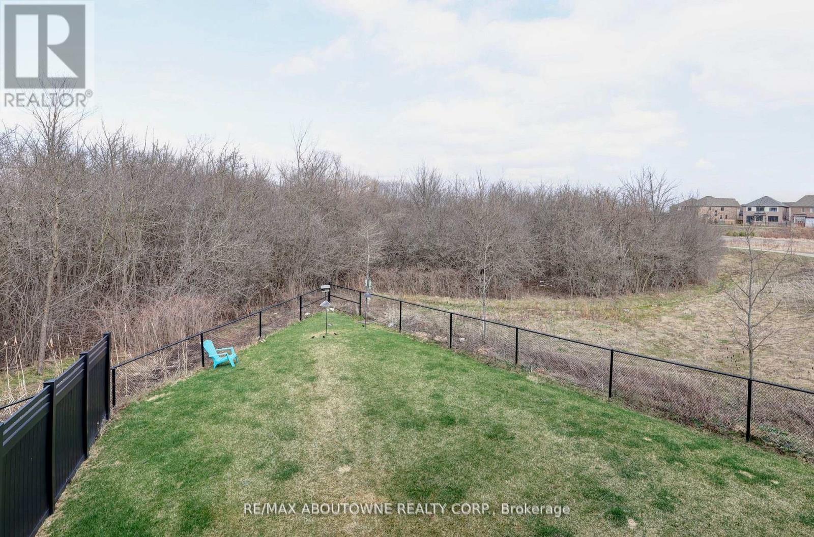 1416 Ford Strathy Crescent S, Oakville, Ontario  L6H 6E3 - Photo 43 - W13006534