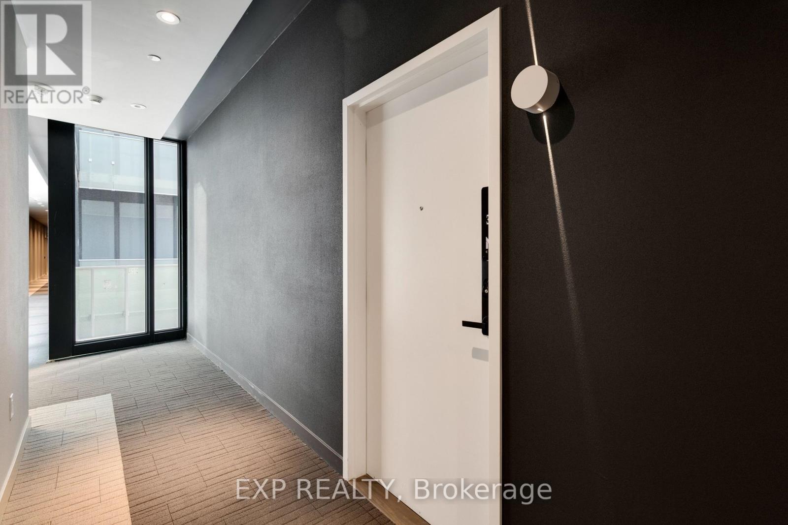 313 - 3900 Confederation Parkway, Mississauga, Ontario  L5B 0M3 - Photo 3 - W13006546