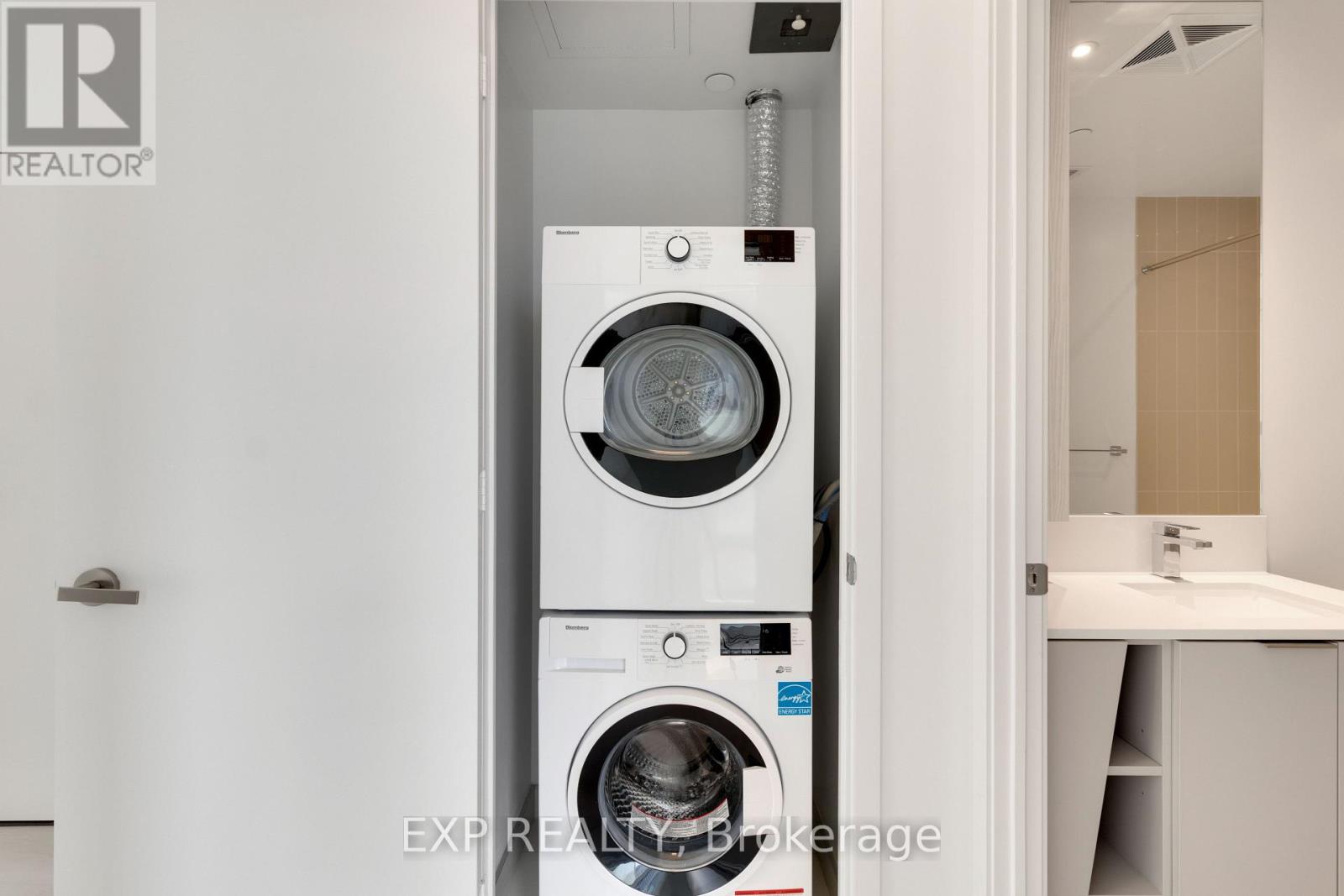 313 - 3900 Confederation Parkway, Mississauga, Ontario  L5B 0M3 - Photo 34 - W13006546