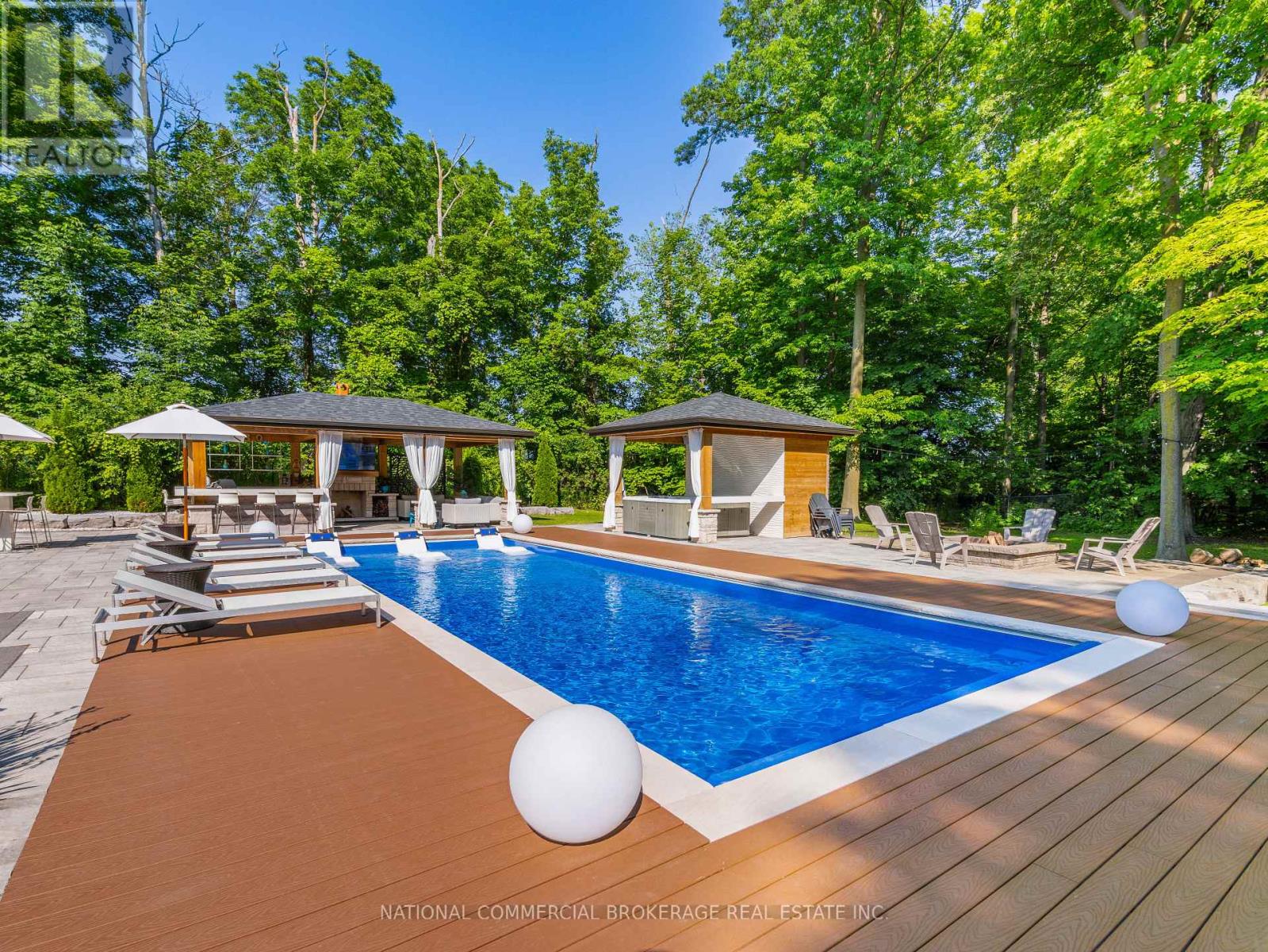 10088 Old Pine Crest Road, Halton Hills, Ontario  L0P 0A2 - Photo 28 - W13006594