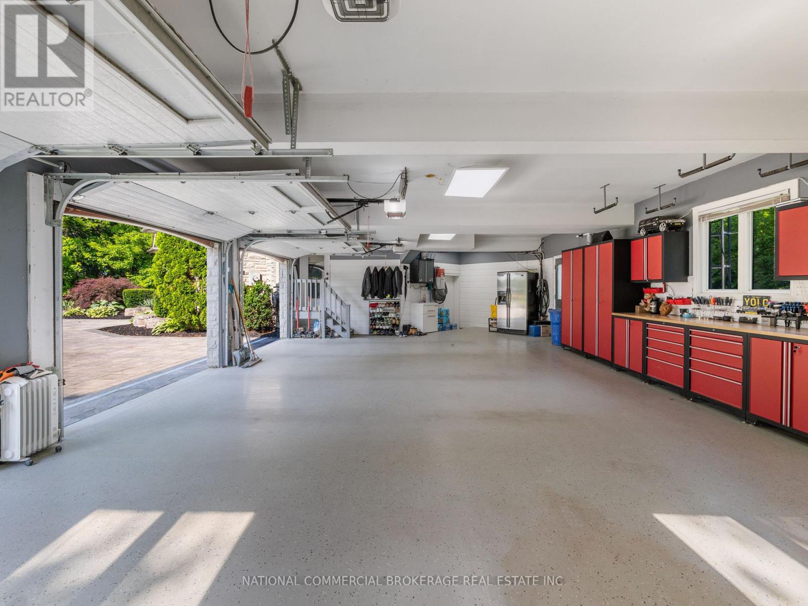 10088 Old Pine Crest Road, Halton Hills, Ontario  L0P 0A2 - Photo 34 - W13006594