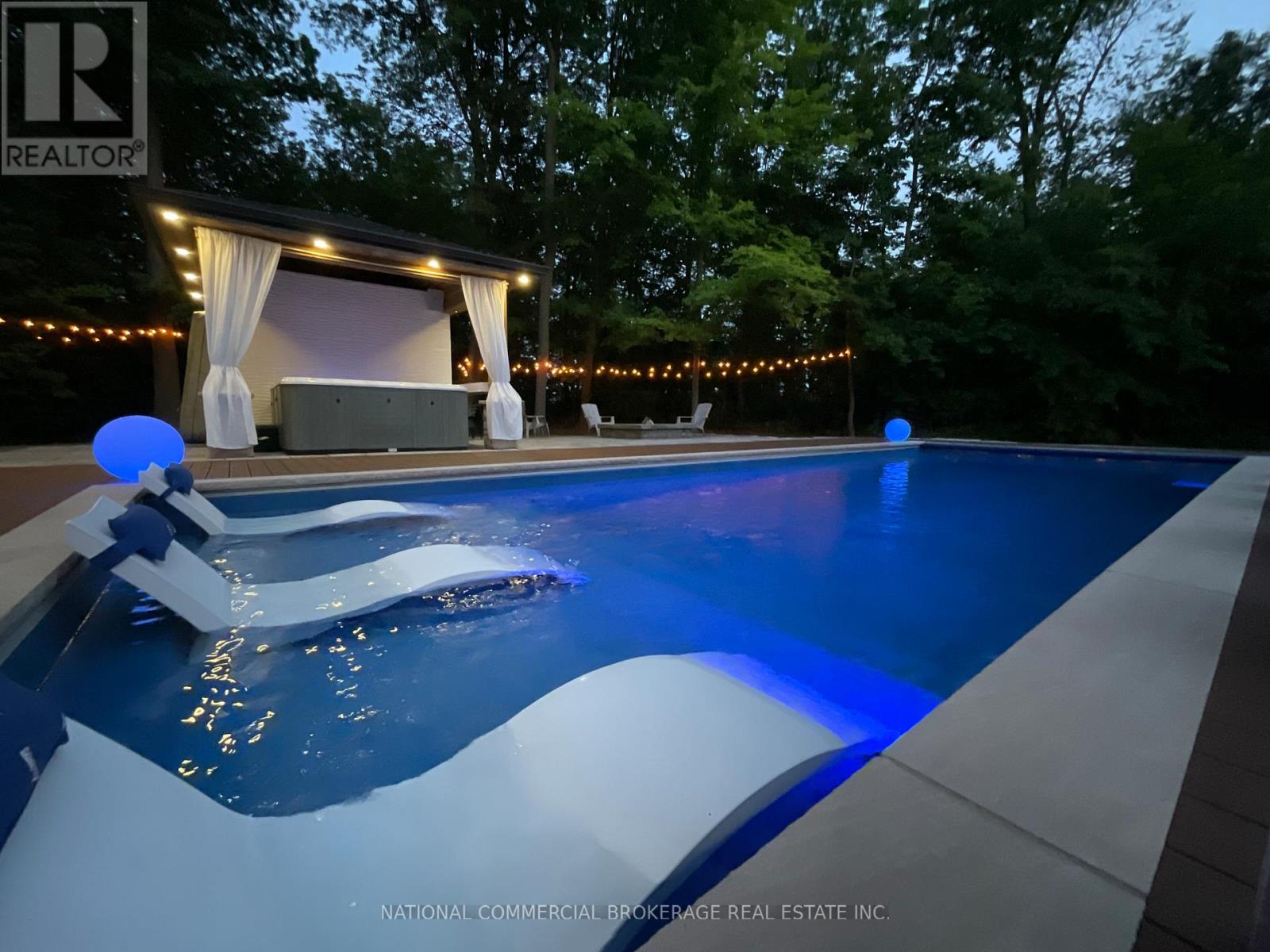 10088 Old Pine Crest Road, Halton Hills, Ontario  L0P 0A2 - Photo 36 - W13006594