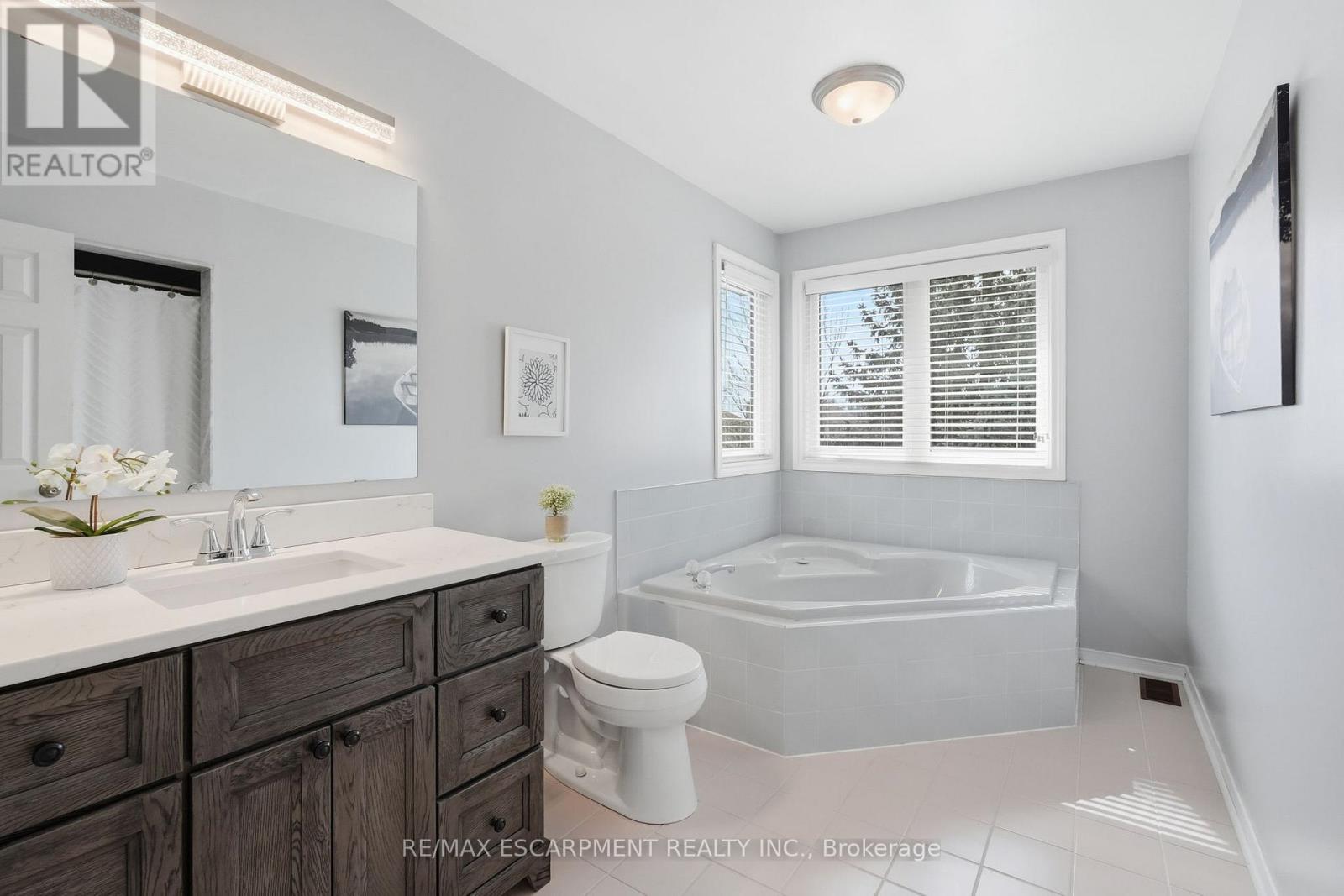 2493 Newport Street, Burlington, Ontario  L7M 3X7 - Photo 27 - W13006686