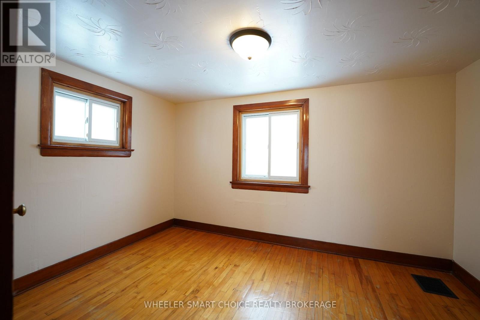 14 Saunders Avenue N, South Stormont, Ontario  K0C 1P0 - Photo 16 - X12673100