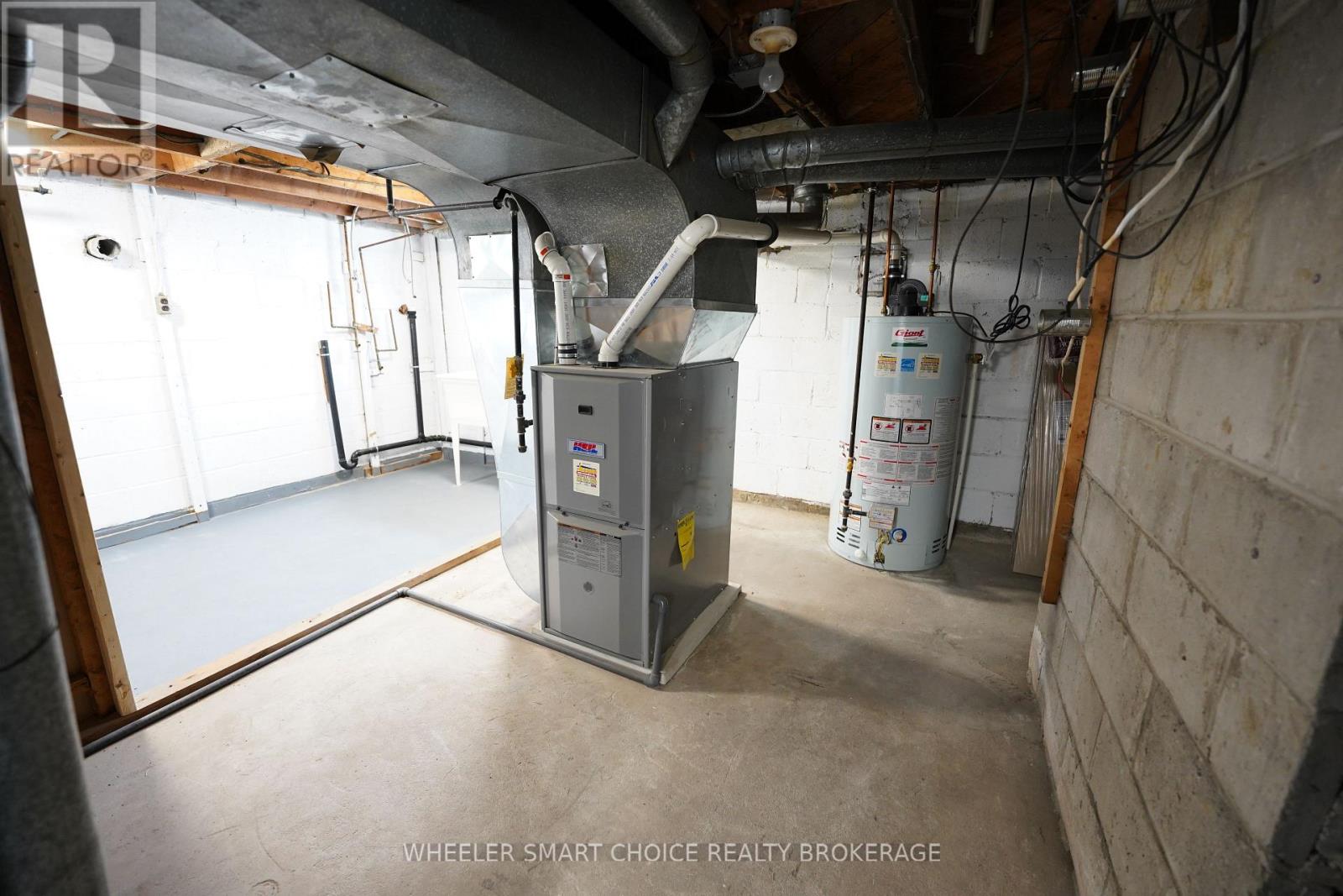 14 Saunders Avenue N, South Stormont, Ontario  K0C 1P0 - Photo 34 - X12673100