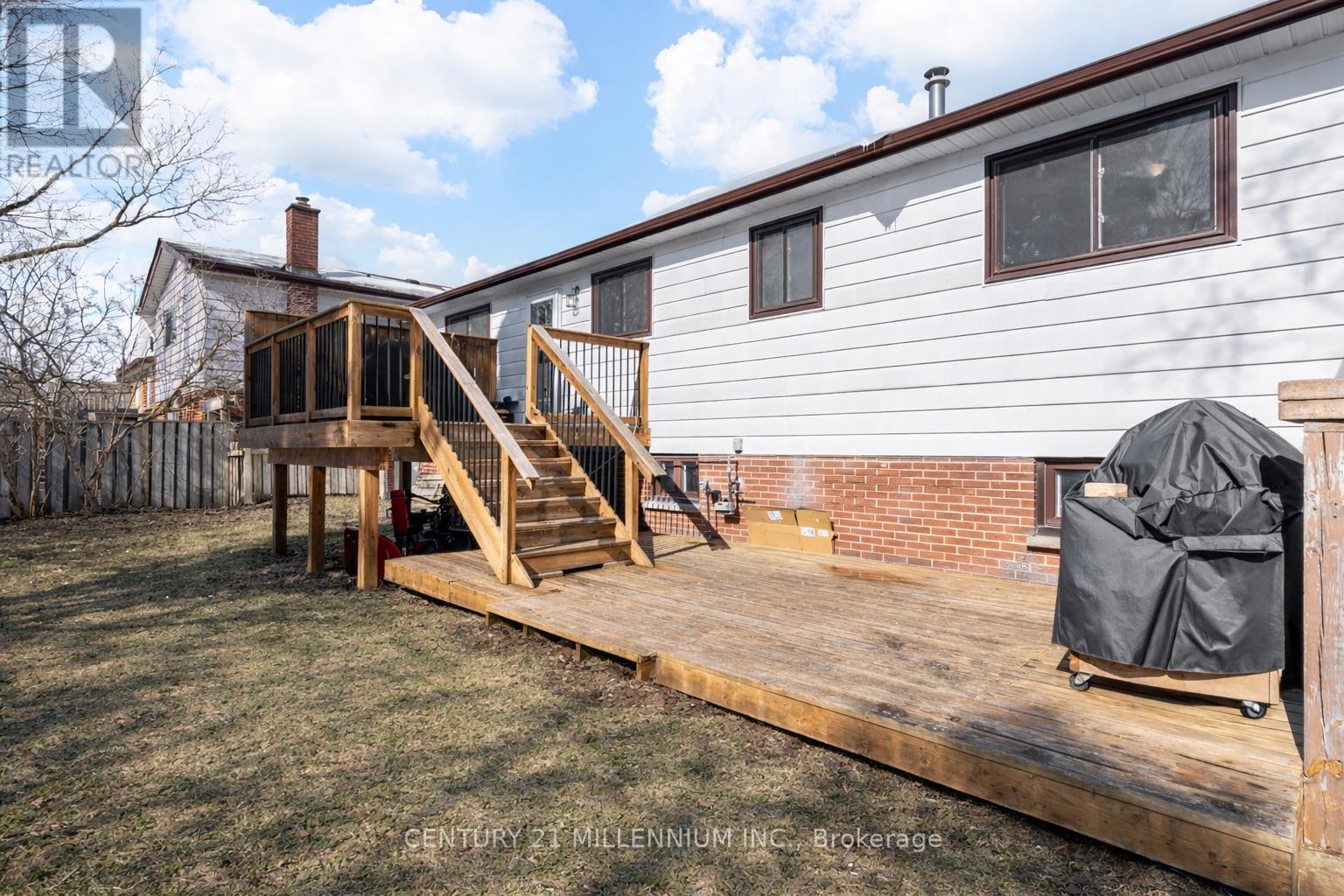 18 Morgandale Crescent E, Orangeville, Ontario  L9W 3C7 - Photo 28 - W12848752