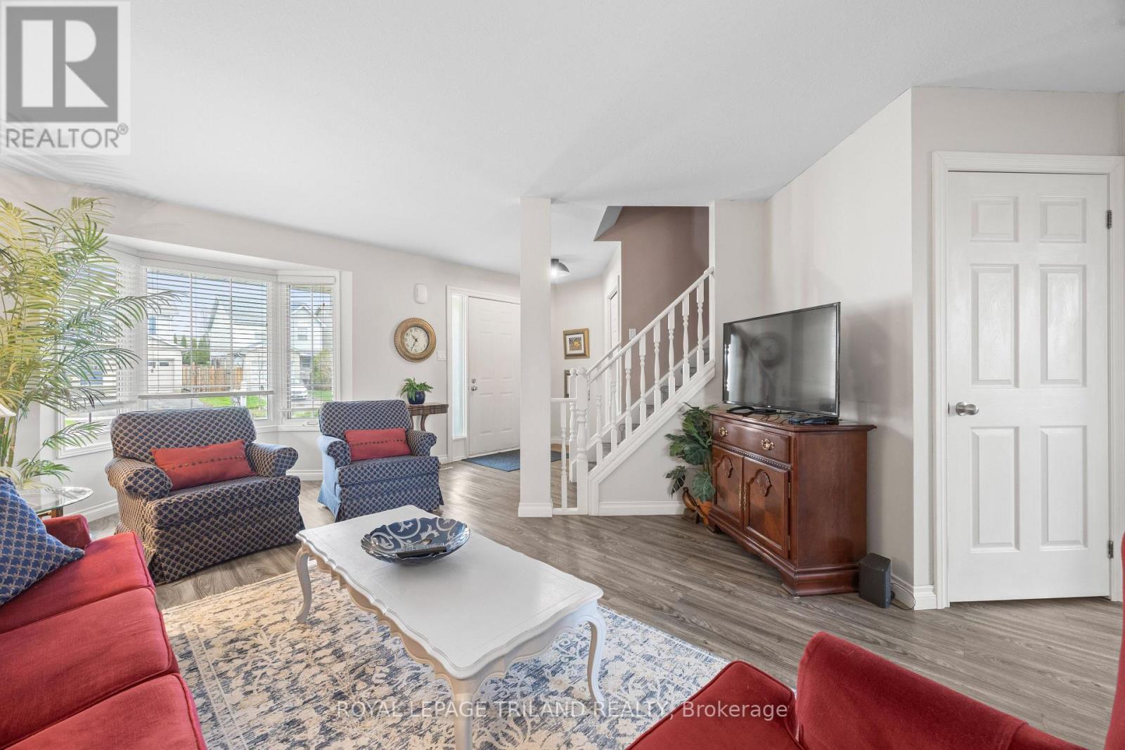 943 Thistledown Way, London North, Ontario  N6G 4Z6 - Photo 10 - X12997284