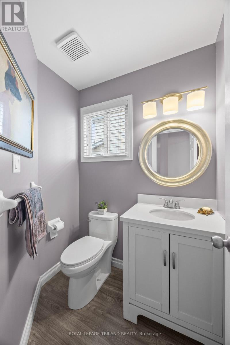 943 Thistledown Way, London North, Ontario  N6G 4Z6 - Photo 17 - X12997284