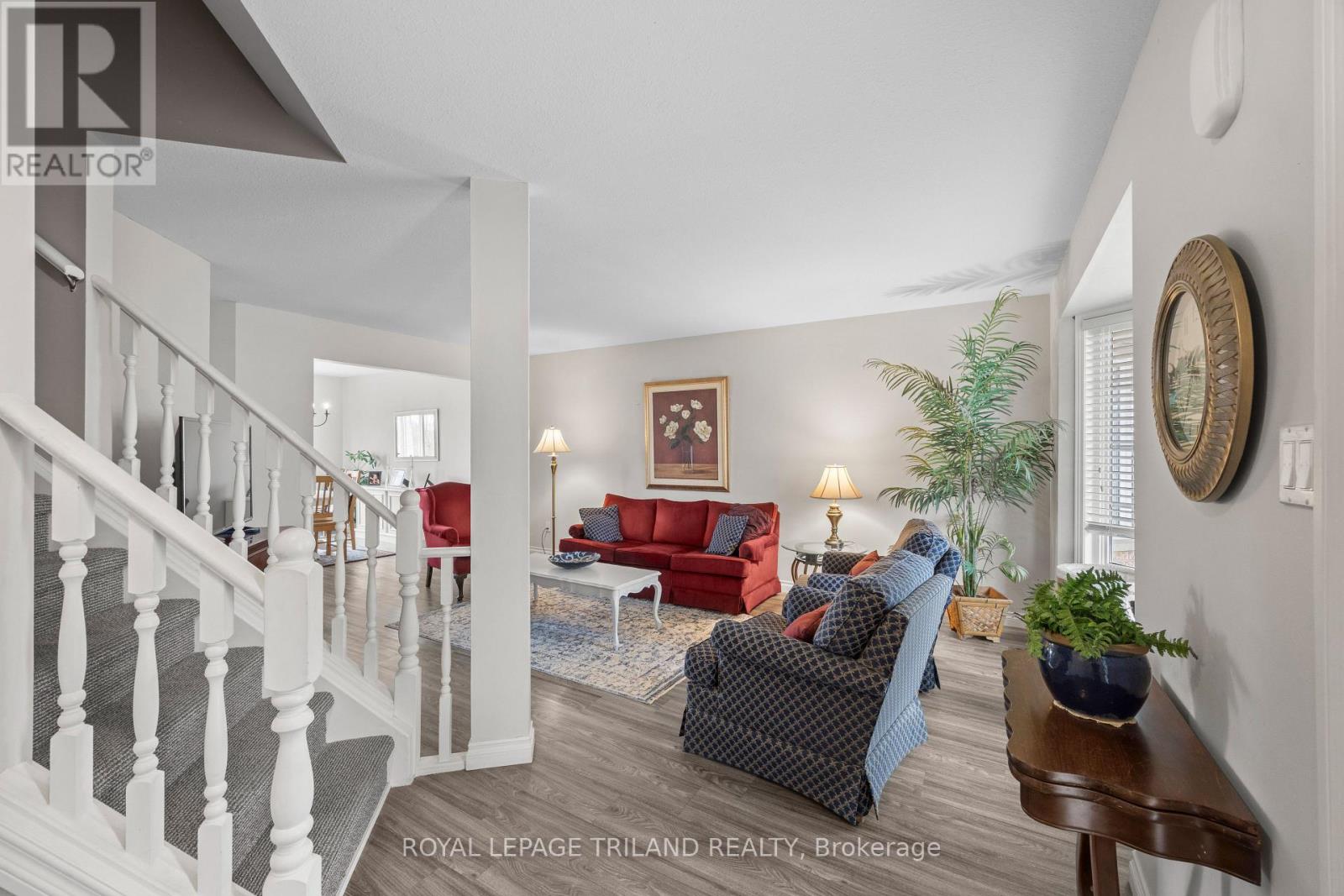 943 Thistledown Way, London North, Ontario  N6G 4Z6 - Photo 7 - X12997284