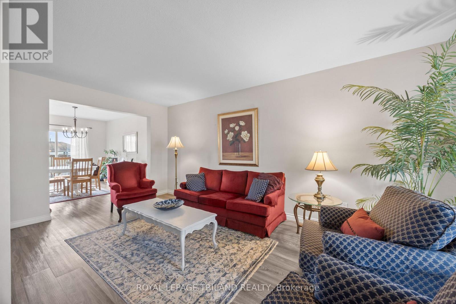 943 Thistledown Way, London North, Ontario  N6G 4Z6 - Photo 8 - X12997284