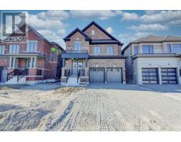 98 BUTLER BOULEVARD, Kawartha Lakes, Ontario
