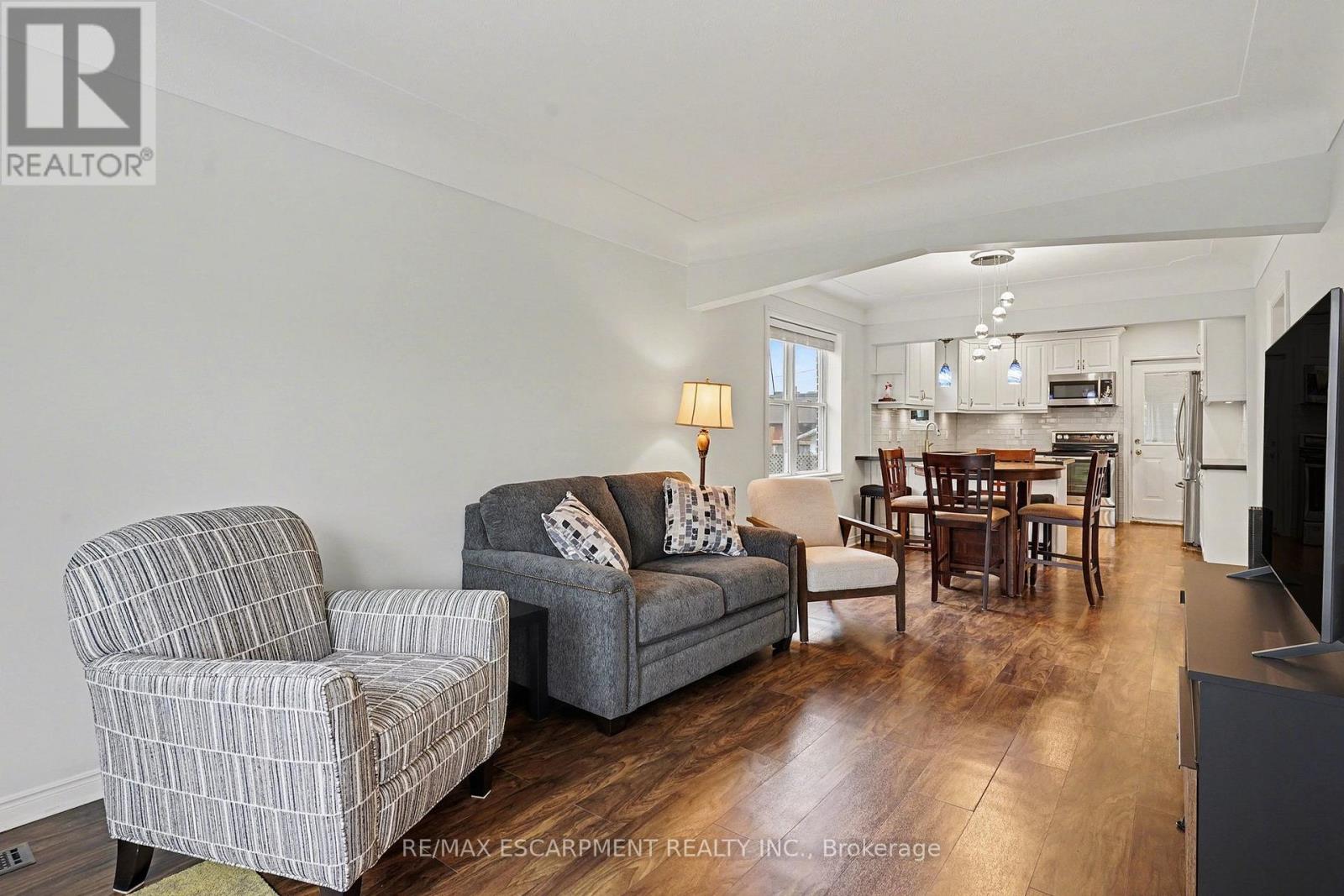 53 Bell Avenue, Hamilton, Ontario  L8K 3E2 - Photo 5 - X13006504