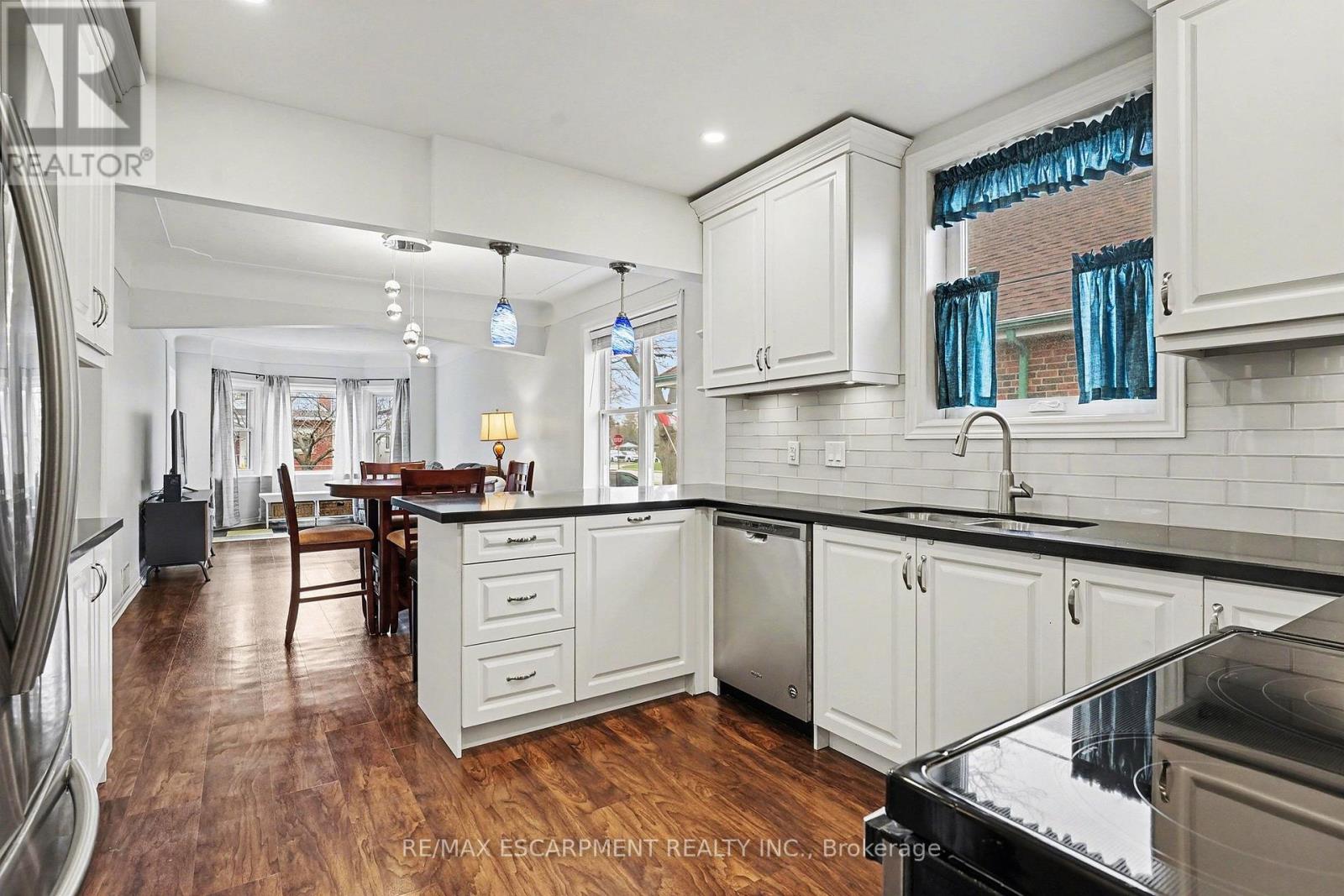 53 Bell Avenue, Hamilton, Ontario  L8K 3E2 - Photo 8 - X13006504