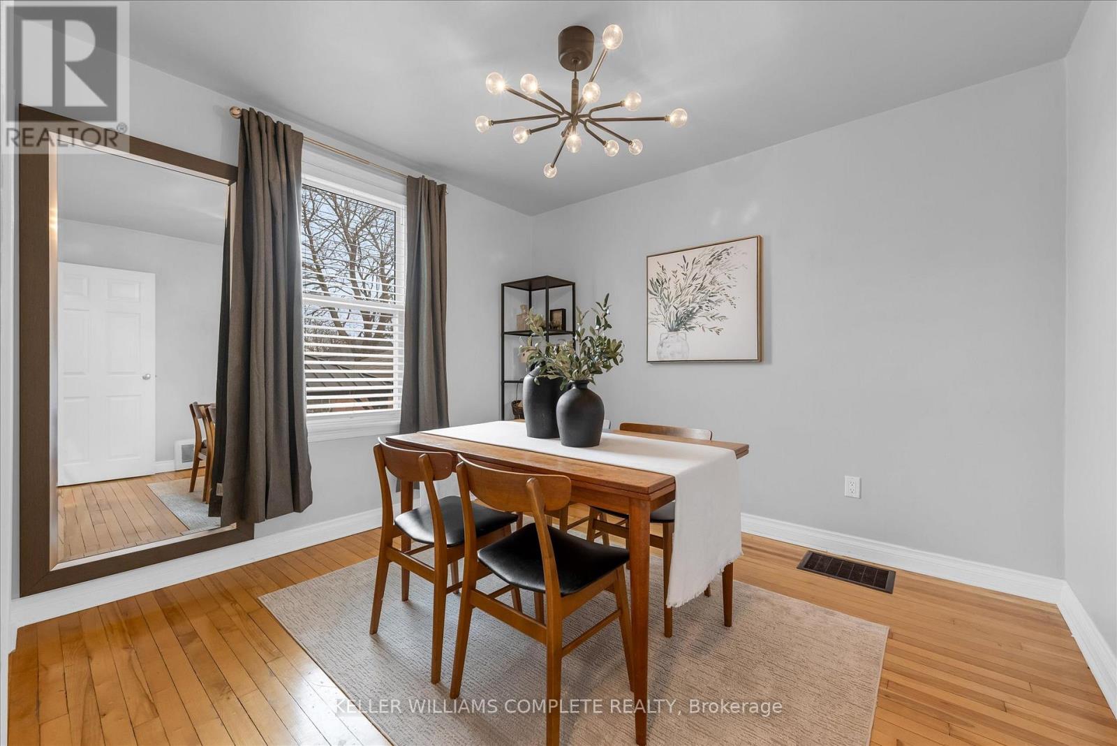 189 East 14th Street, Hamilton, Ontario  L9A 4B7 - Photo 11 - X13006548