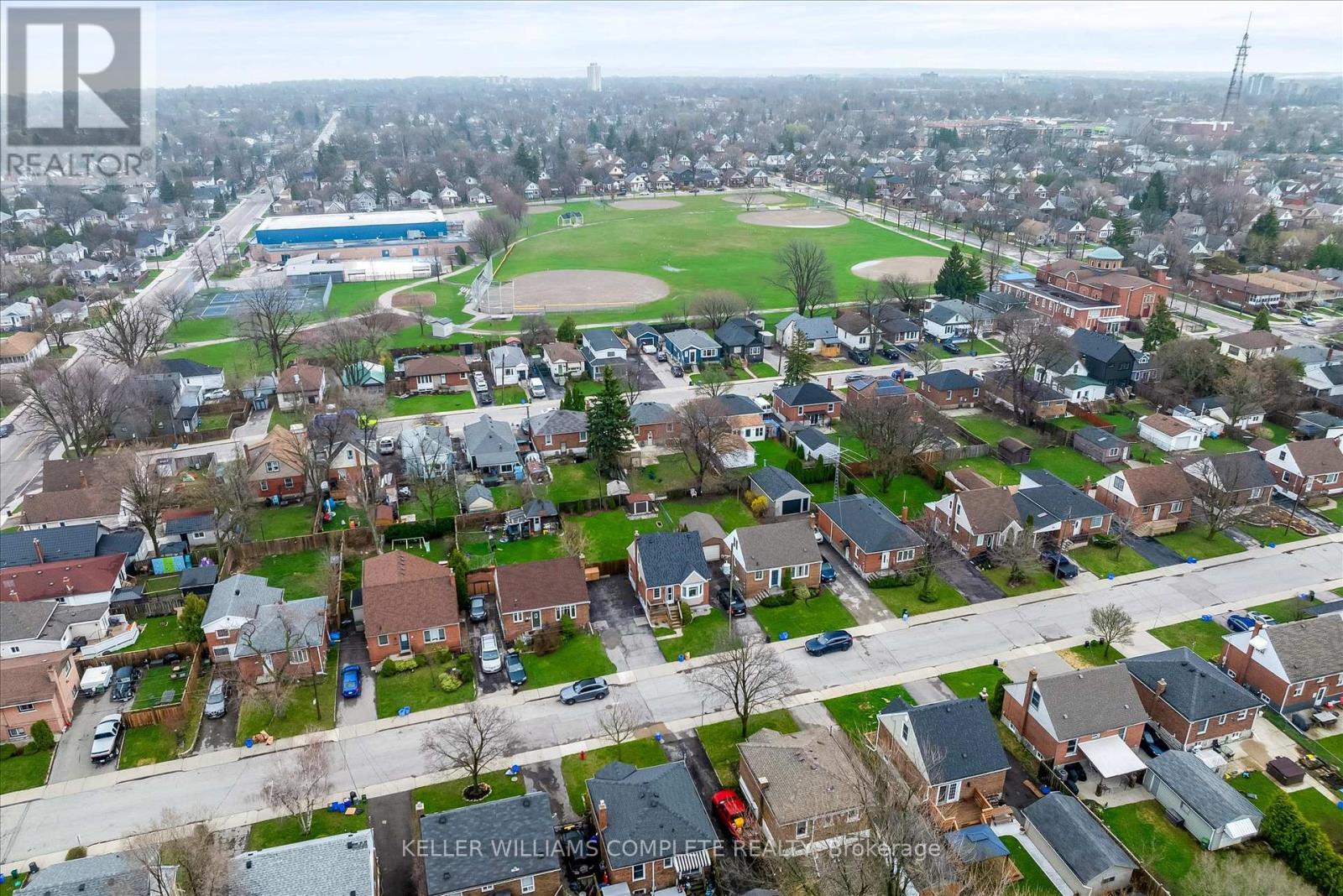 189 East 14th Street, Hamilton, Ontario  L9A 4B7 - Photo 30 - X13006548