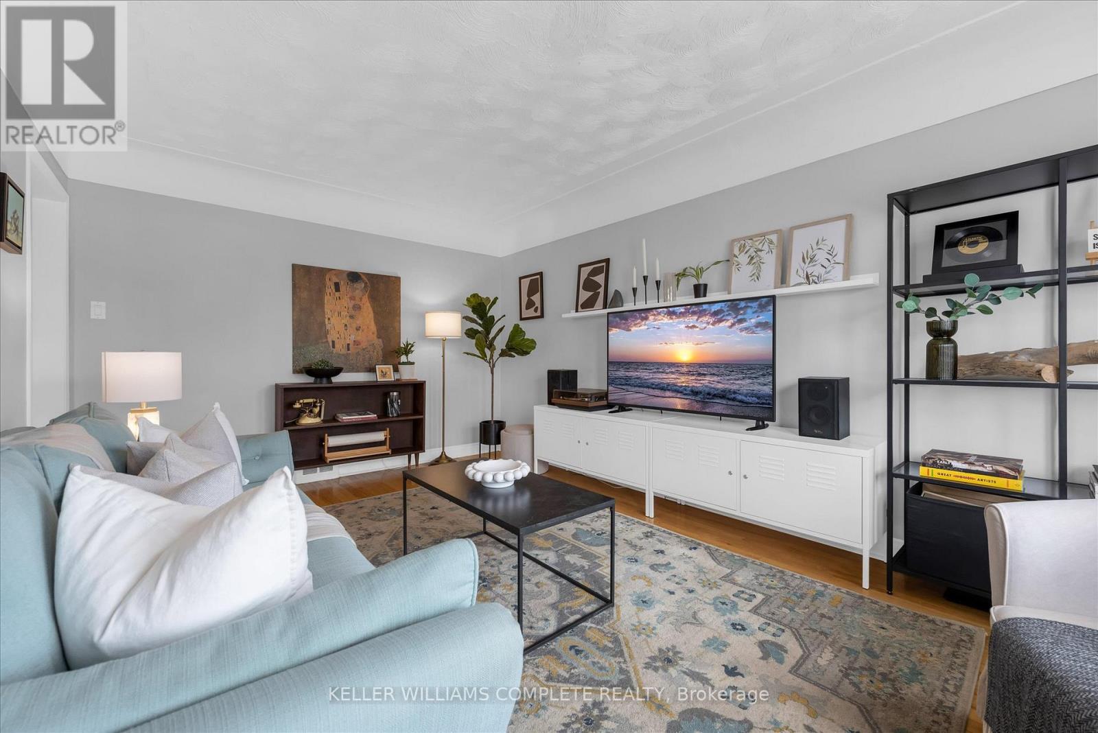 189 East 14th Street, Hamilton, Ontario  L9A 4B7 - Photo 4 - X13006548