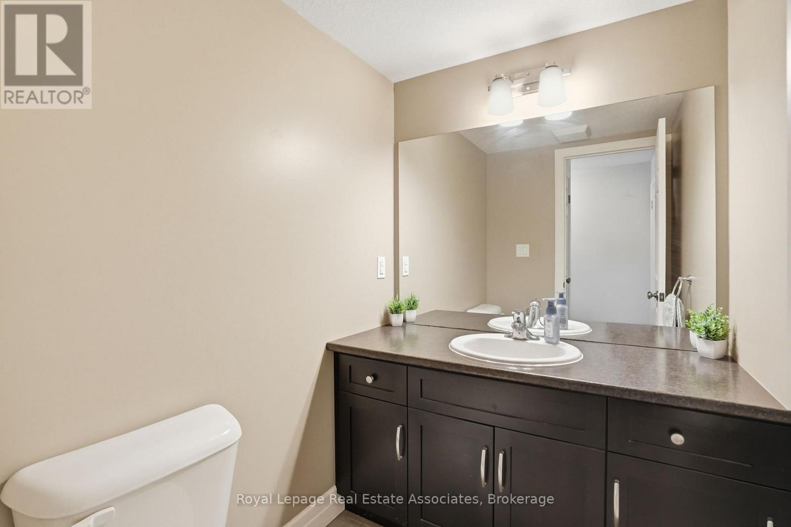 16 - 275 Old Huron Road, Kitchener, Ontario  N2R 1P9 - Photo 32 - X13006566