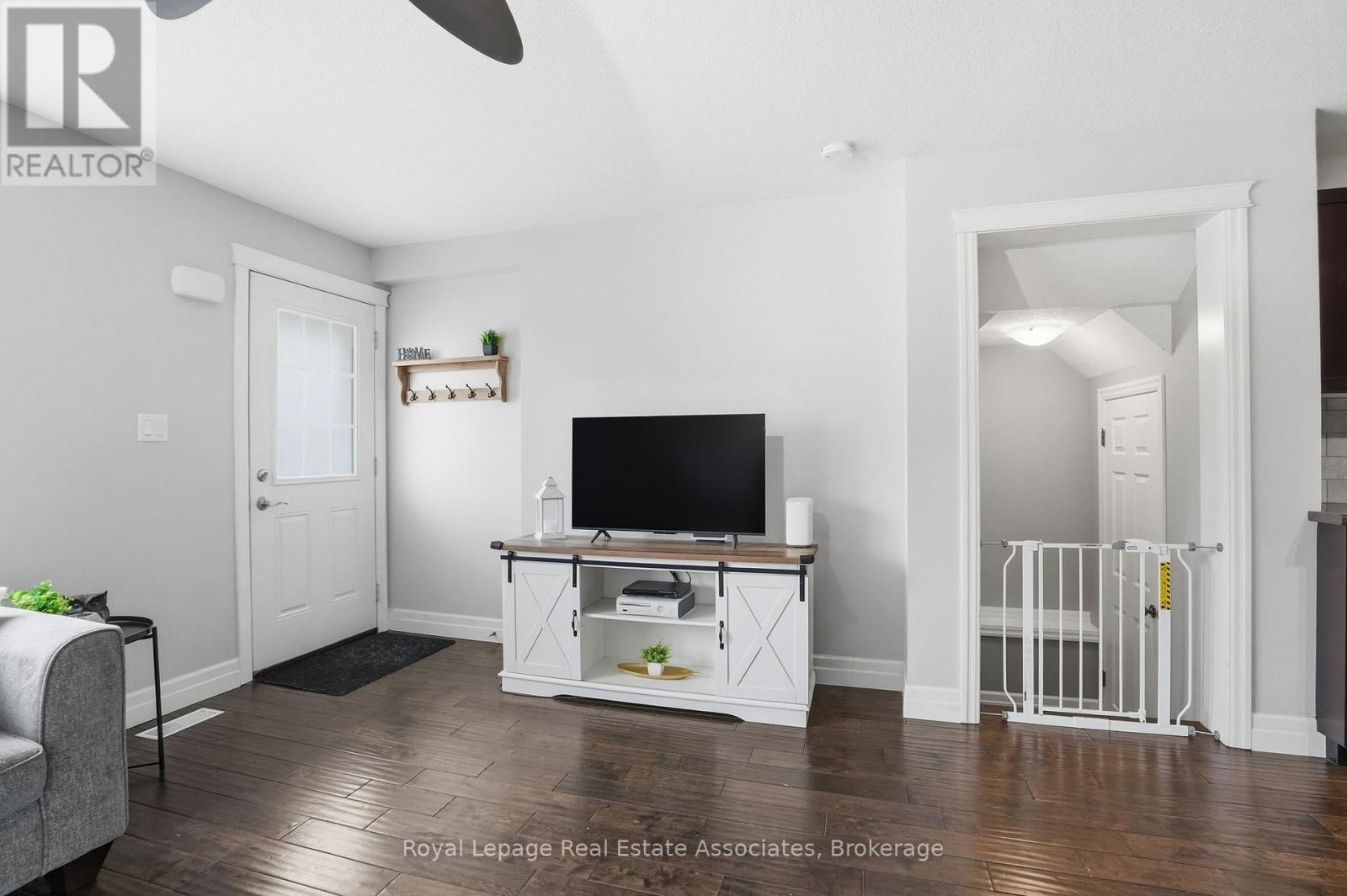 16 - 275 Old Huron Road, Kitchener, Ontario  N2R 1P9 - Photo 7 - X13006566