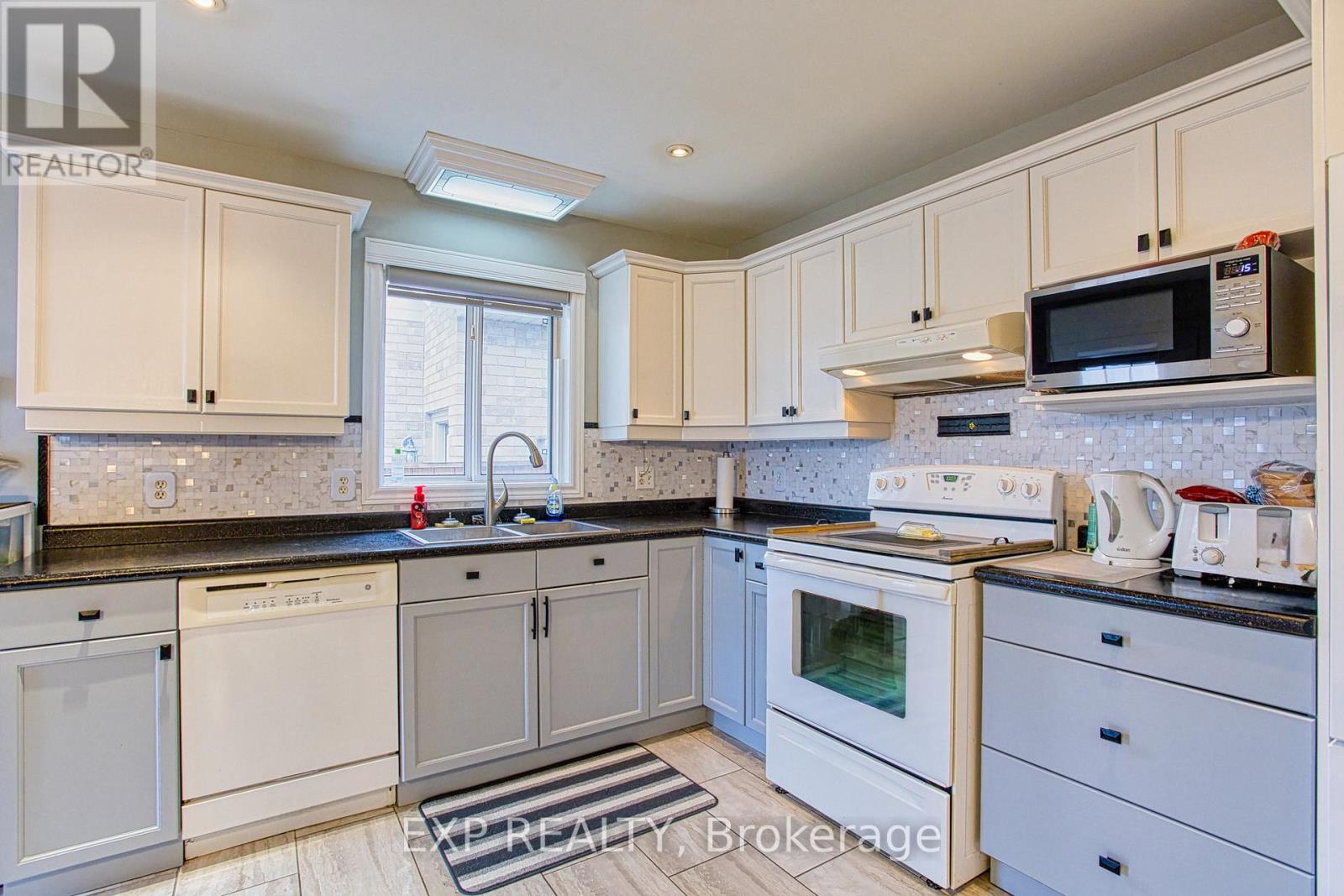 7192 Kelly Drive, Niagara Falls, Ontario  L2H 3K1 - Photo 14 - X13006624