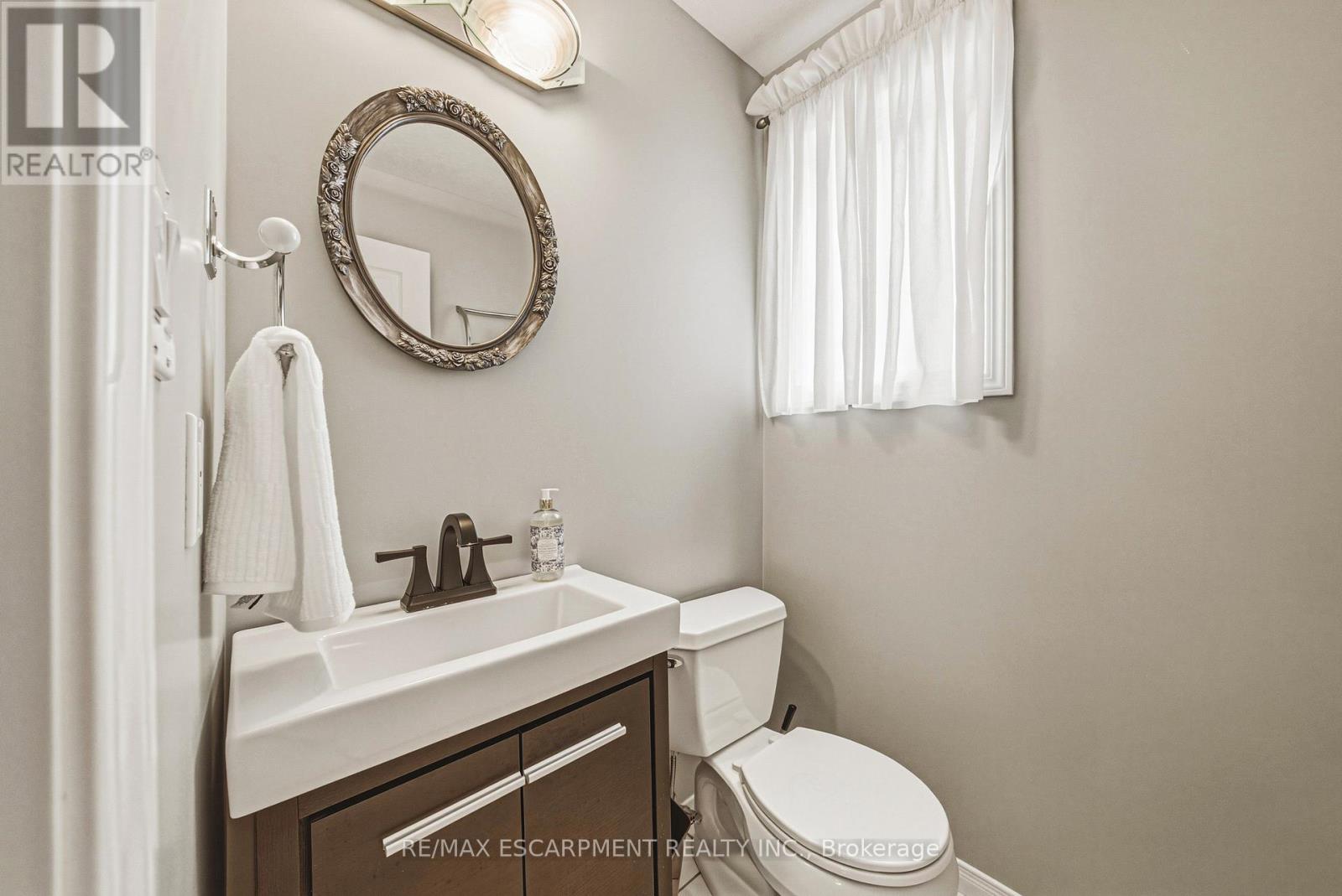 228 Holbeach Crescent, Waterloo, Ontario  N2J 4Y7 - Photo 14 - X13006692