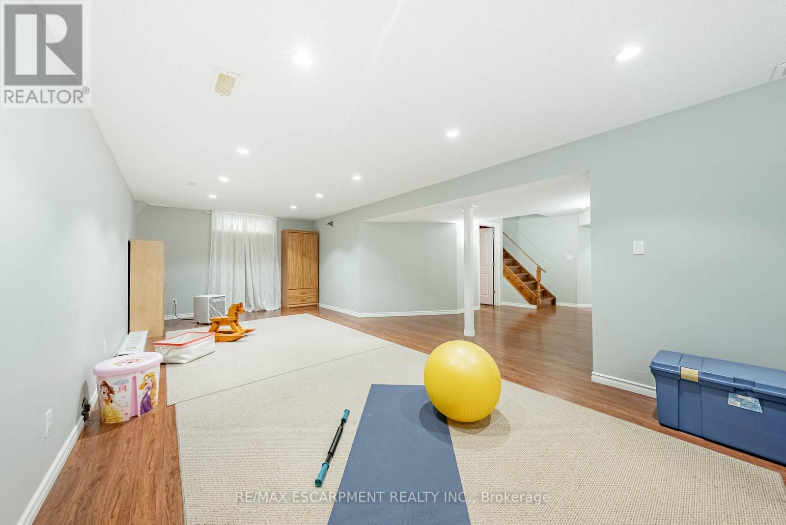 228 Holbeach Crescent, Waterloo, Ontario  N2J 4Y7 - Photo 29 - X13006692