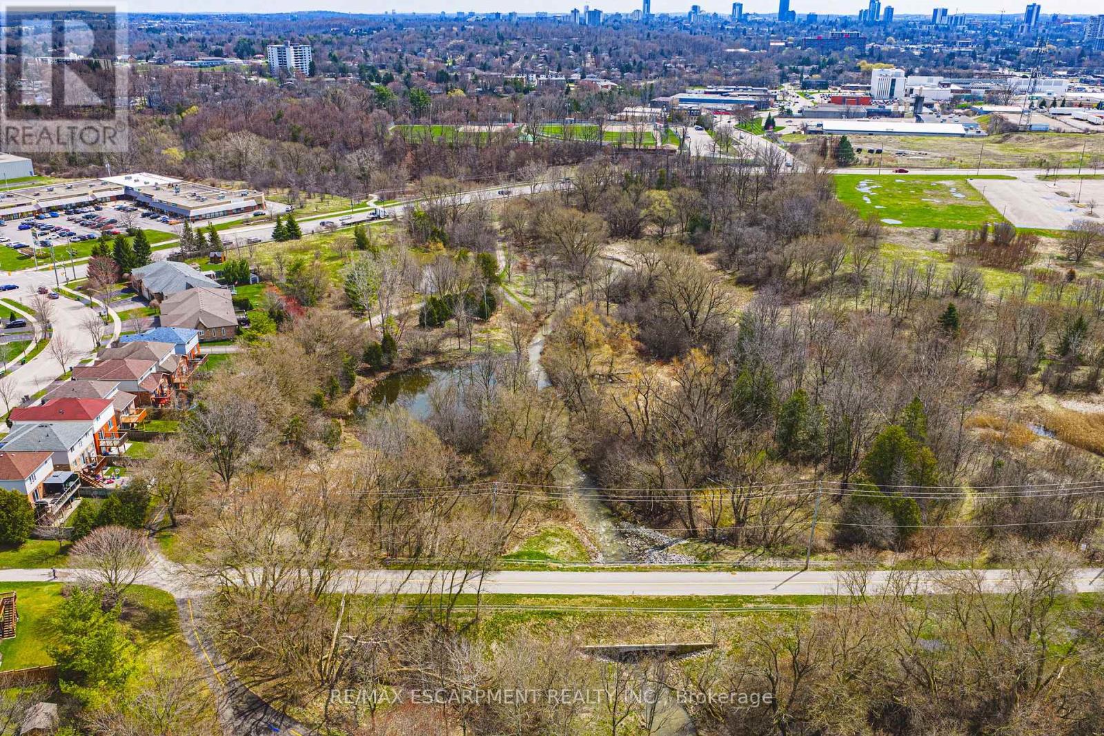 228 Holbeach Crescent, Waterloo, Ontario  N2J 4Y7 - Photo 43 - X13006692