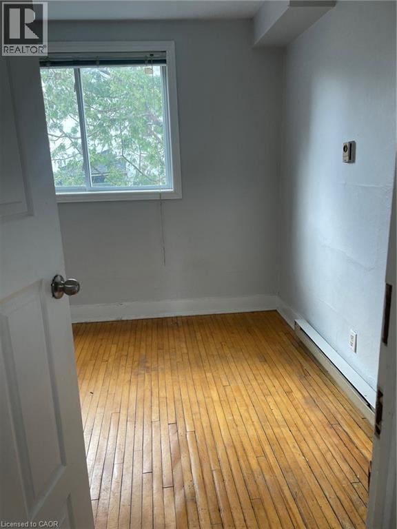 74 William Street W Unit# 3, Waterloo, Ontario  N2L 1J7 - Photo 7 - 40821413