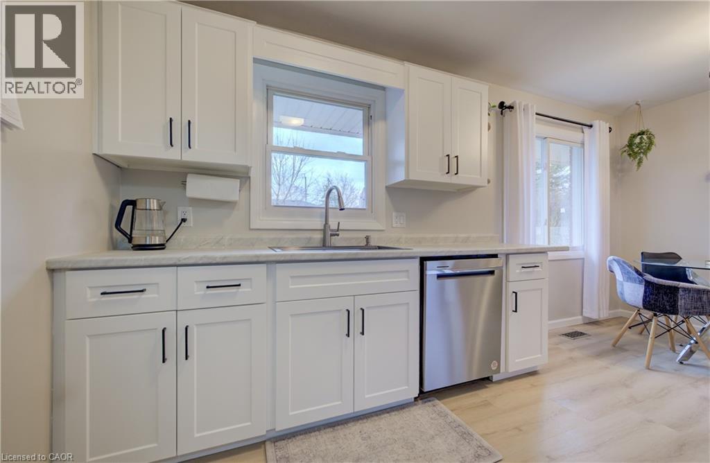 17 Hipel Avenue, Cambridge, Ontario  N3C 1W8 - Photo 15 - 40821121