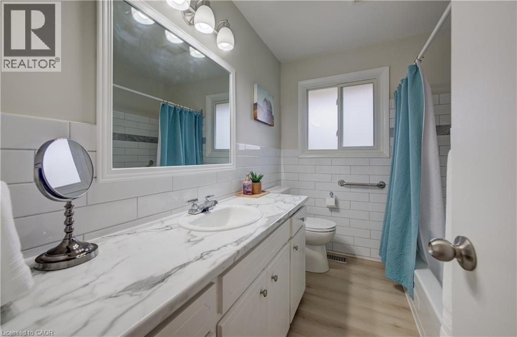 17 Hipel Avenue, Cambridge, Ontario  N3C 1W8 - Photo 22 - 40821121