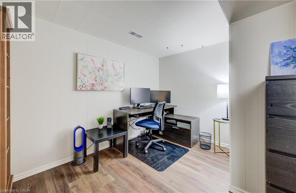 17 Hipel Avenue, Cambridge, Ontario  N3C 1W8 - Photo 28 - 40821121