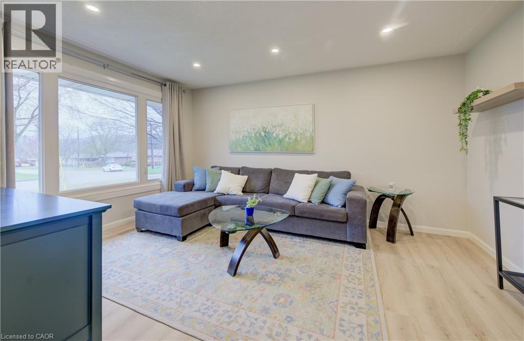 17 Hipel Avenue, Cambridge, Ontario  N3C 1W8 - Photo 8 - 40821121
