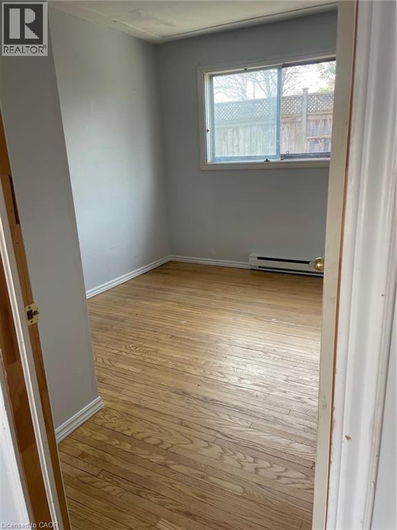 379 Holly Street Unit# 2, Waterloo, Ontario  N2L 4G5 - Photo 4 - 40820744