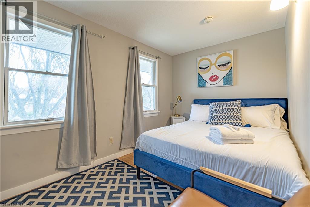 60 Austin Drive, Waterloo, Ontario  N2L 3Y4 - Photo 10 - 40817425