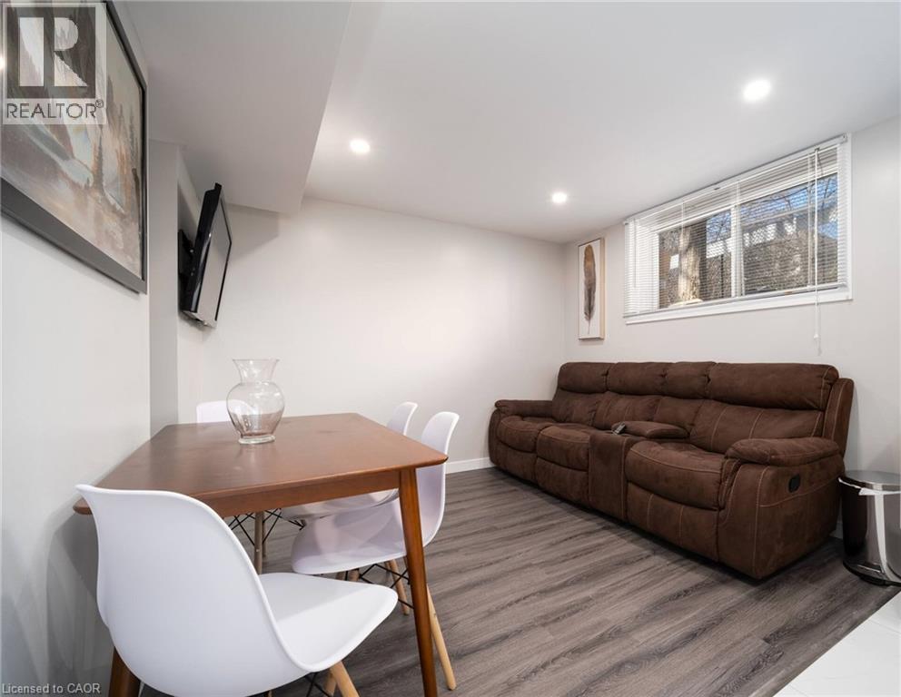 60 Austin Drive, Waterloo, Ontario  N2L 3Y4 - Photo 18 - 40817425