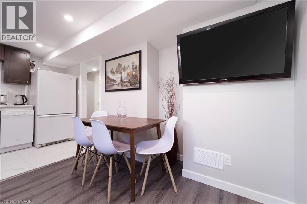 60 Austin Drive, Waterloo, Ontario  N2L 3Y4 - Photo 17 - 40817417