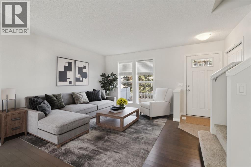 10 Auburn Bay Common Se, Calgary, Alberta  T3M 0M3 - Photo 2 - A2302152